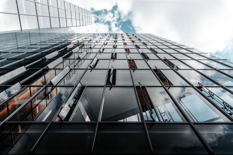 Best Architectural Glazing for High Rise: A Definitive Engineering Guide