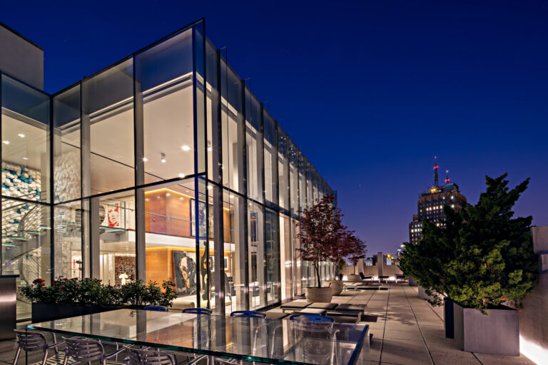 High End Glazing Destinations USA: An Editorial Guide to Architectural Glass