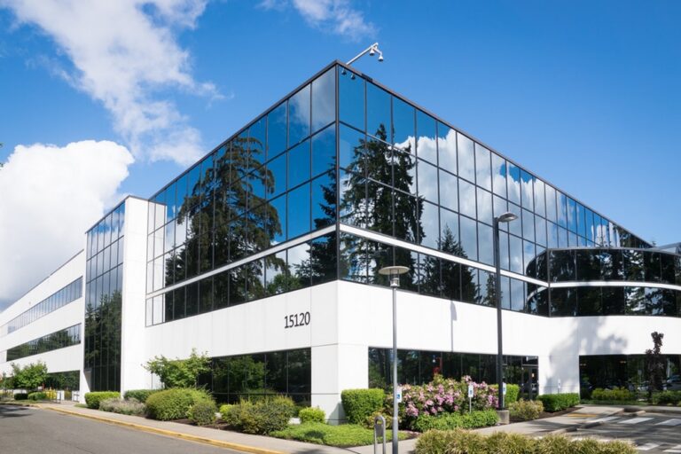 Modern Glazing Destinations USA: An Architectural & Engineering